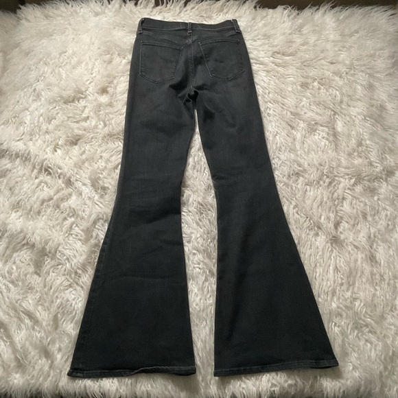 Abercrombie The Flare Ultra High Rise Jeans - Picture 4 of 4